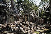 Preah Khan temple - east gopura of the third enclosure, seen from the inner courtyard.